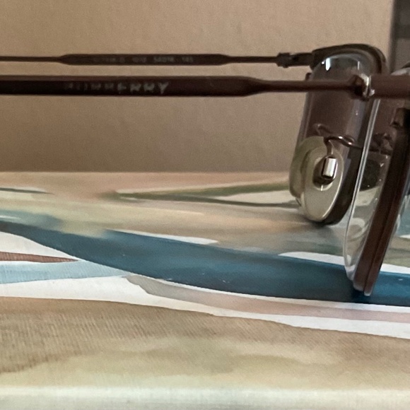Burberry eyeglasses frame - Picture 6 of 6